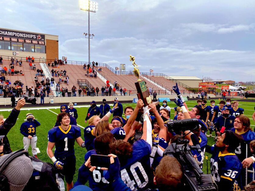 Kirtland wins third straight Ohio high school football championship