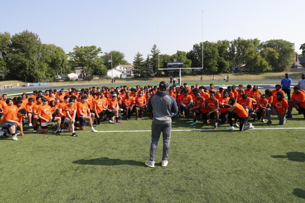 Chicago Bears host service members at training camp