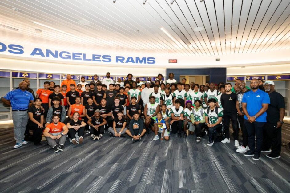 Los Angeles Rams bring together two inner-city teams for RISE leadership  and community-building program - High School Football America