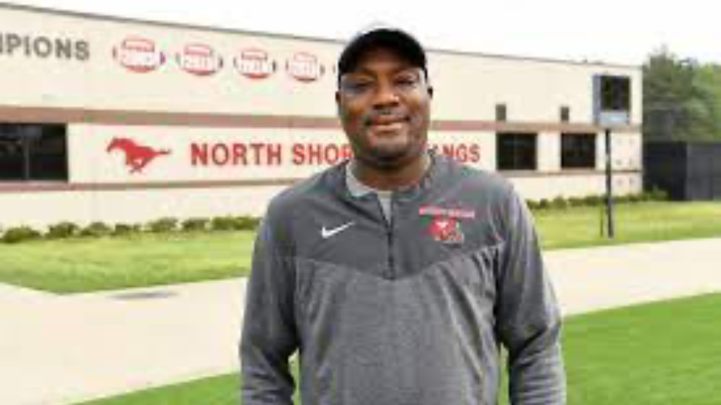 North Shore Football Coaches: A Complete Guide