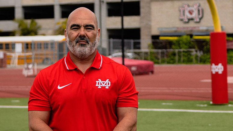 raul lara is hired as the new head football coach at Mater Dei.