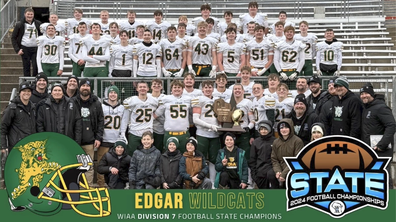 Edgar wins Wisconsin Division 7 high school football championship.