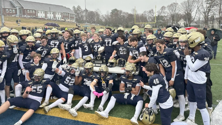 Needham beats Wellesley 20-13 in 137 Thanksgiving football rivalry.