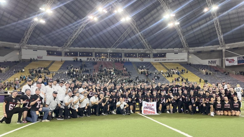 North Polk wins Iowa 4A high school football championship