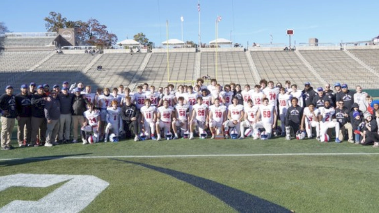 Mars Hill Bible wins Alabama 3A high school football championship.