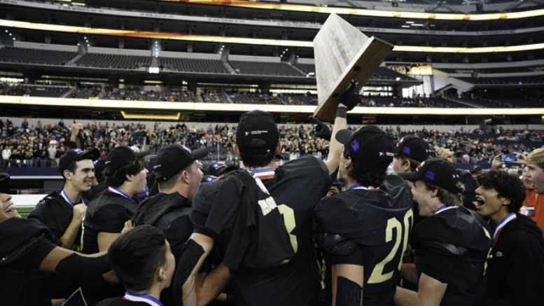 Jayton wins Texas high school football championship in Class 1A 6-man Division 2