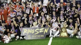 muenster wins Texas high school football championship in Class 2A Division II